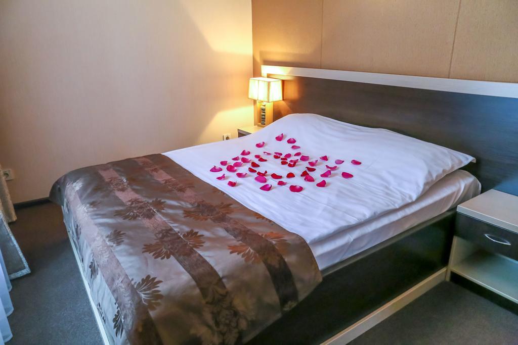 ניז'ני נובגורוד Domino Hotel מראה חיצוני תמונה